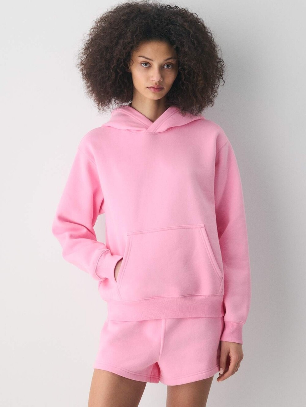 Aritzia Sweatfleece Fleece Perfect Hoodie Mega Fit -Pink - M